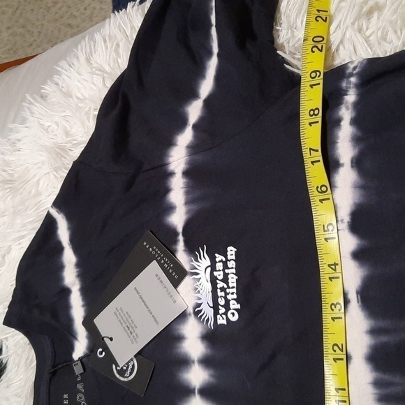 DENIM & Flower Top - Picture 5 of 7